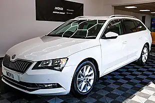Used 2017 Skoda Superb Se White - Interior and Exterior details 6