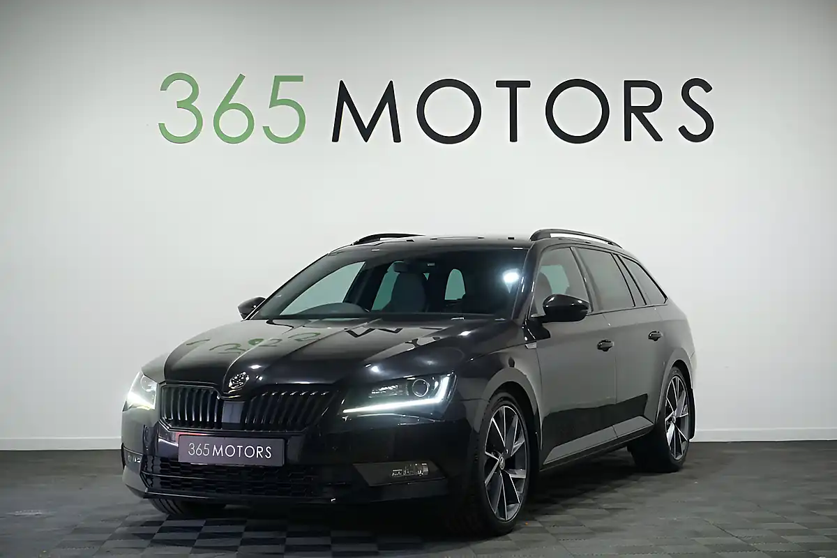 Used 2017 Skoda Superb Sportline Black Magic - Front View