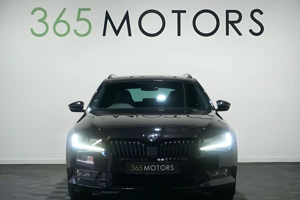 Used 2017 Skoda Superb Sportline Black Magic - Interior and Exterior details 5