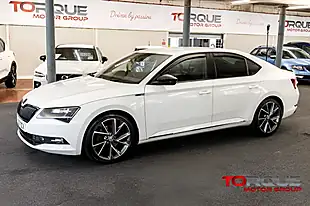 Used 2017 Skoda Superb Sportline Moon White - Interior and Exterior details 13