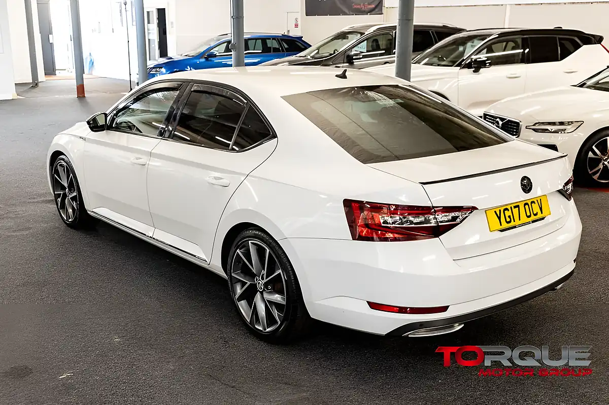 Used 2017 Skoda Superb Sportline Moon White - Interior and Exterior details 15