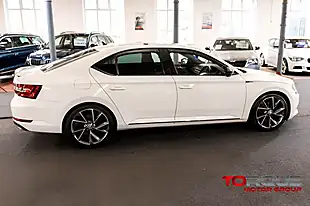 Used 2017 Skoda Superb Sportline Moon White - Interior and Exterior details 20