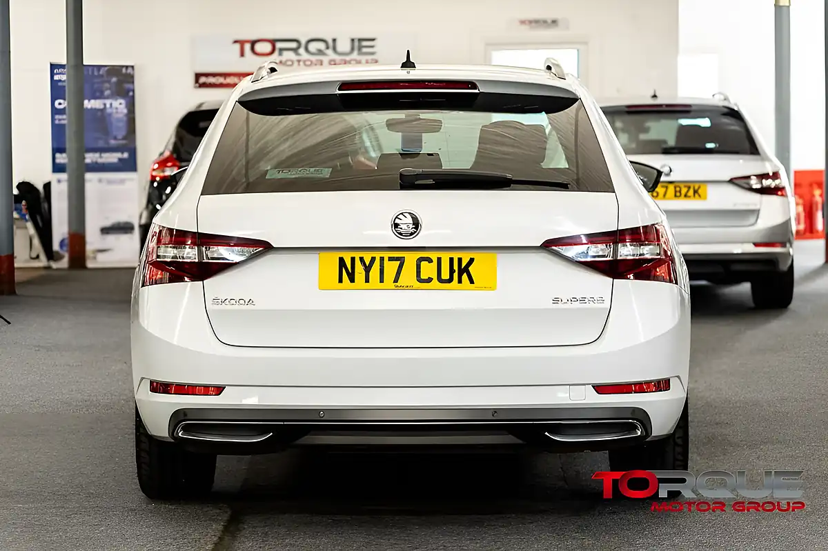 Used 2017 Skoda Superb Sportline White - Interior and Exterior details 8