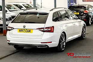 Used 2017 Skoda Superb Sportline White - Interior and Exterior details 9