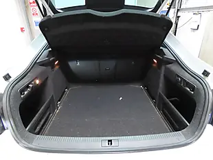 Used 2017 Skoda Superb Sportline White - Interior and Exterior details 11