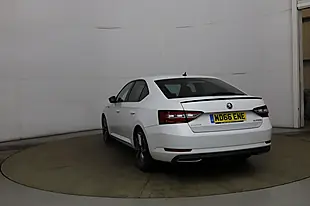 Used 2017 Skoda Superb Sportline White - Interior and Exterior details 5