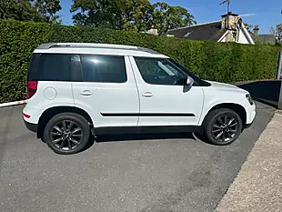 Used 2017 Skoda Yeti Outdoor Se L Drive White - Interior and Exterior details 8