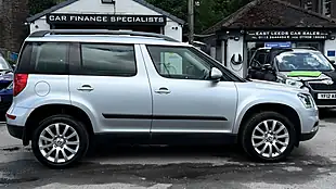 Used 2017 Skoda Yeti Se Business Outdoor Silver - Interior and Exterior details 2