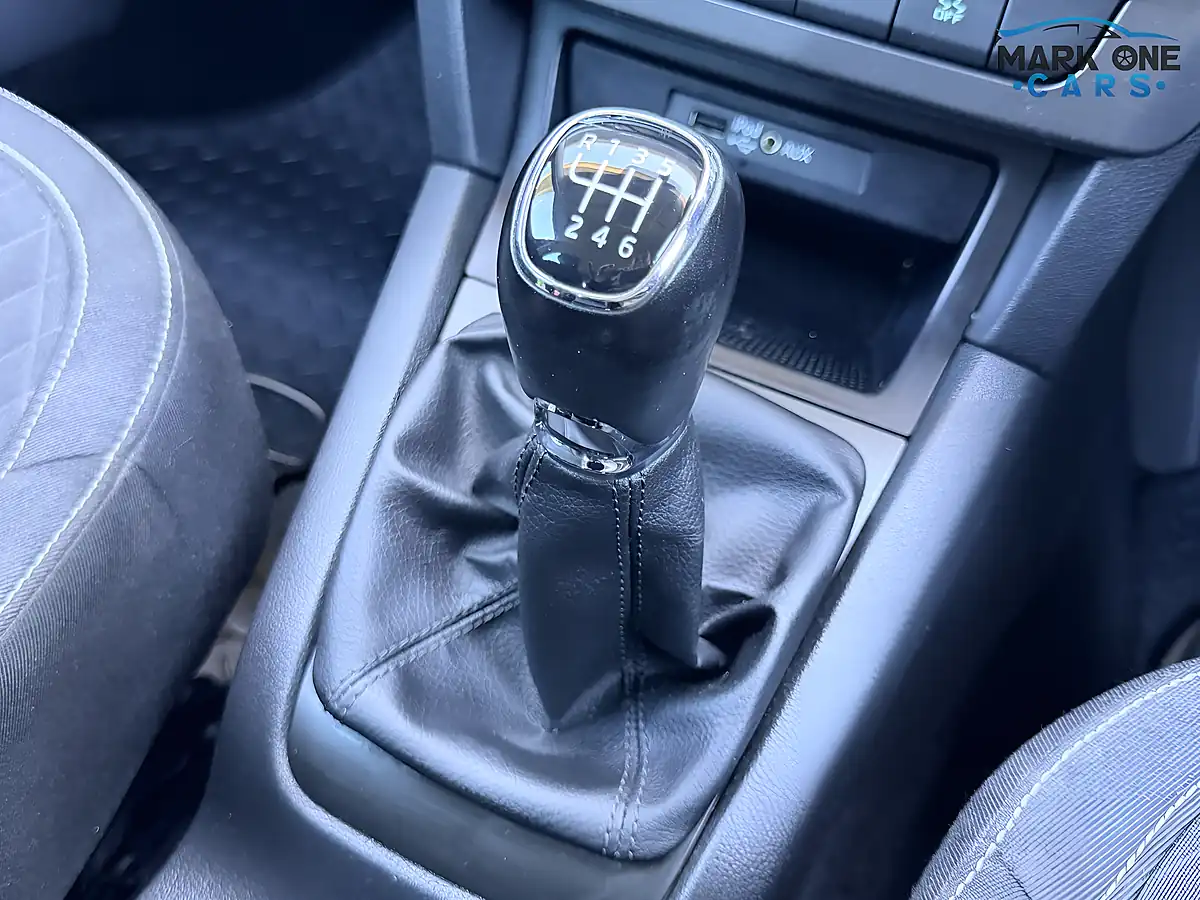 Used 2017 Skoda Yeti Se Drive Black - Interior and Exterior details 13