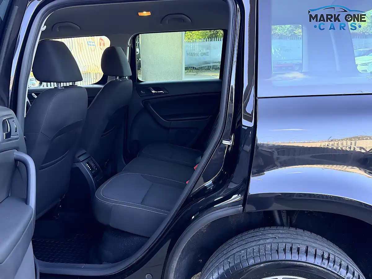 Used 2017 Skoda Yeti Se Drive Black - Interior and Exterior details 18