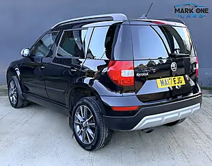 Used 2017 Skoda Yeti Se Drive Black - Interior and Exterior details 2