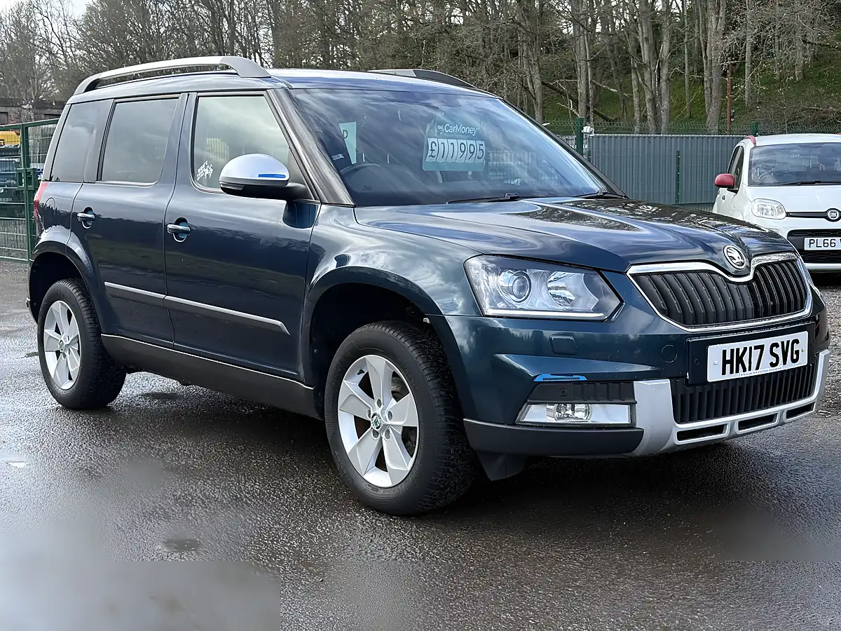 Used 2017 Skoda Yeti Se L Drive Blue - Interior and Exterior details 3