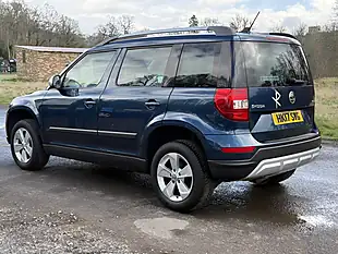 Used 2017 Skoda Yeti Se L Drive Blue - Interior and Exterior details 7