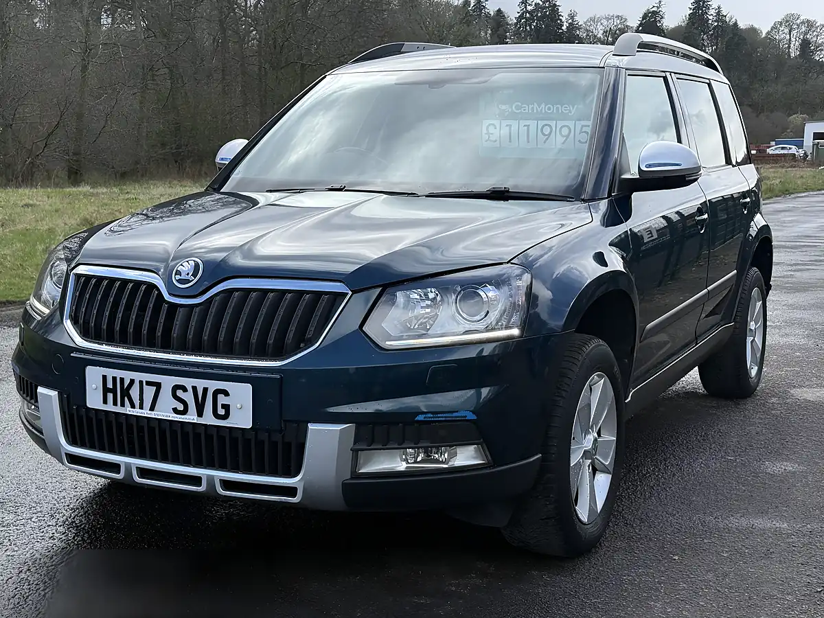Used 2017 Skoda Yeti Se L Drive Blue - Interior and Exterior details 9