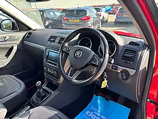 Used 2017 Skoda Yeti Se L Drive Outdoor Red - Interior and Exterior details 2