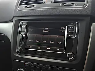 Used 2017 Skoda Yeti Se Outdoor Business Grey - Interior and Exterior details 15