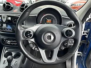 Used 2017 Smart Forfour Blue - Interior and Exterior details 10