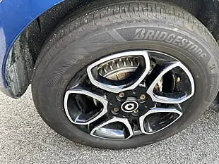 Used 2017 Smart Forfour Blue - Interior and Exterior details 19