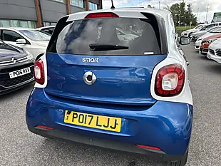 Used 2017 Smart Forfour Blue - Interior and Exterior details 4