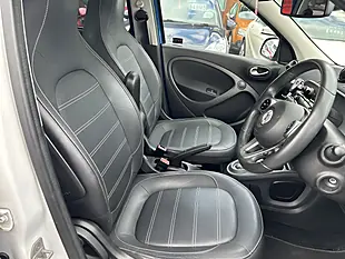 Used 2017 Smart Forfour Blue - Interior and Exterior details 7