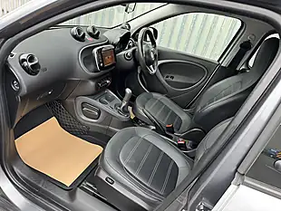 Used 2017 Smart Forfour Prime Premium Grey - Interior and Exterior details 10