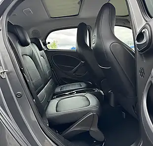 Used 2017 Smart Forfour Prime Premium Grey - Interior and Exterior details 12