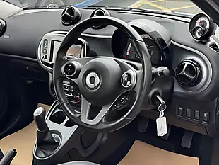 Used 2017 Smart Forfour Prime Premium Grey - Interior and Exterior details 14
