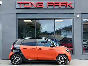 Used 2017 Smart Forfour Prime (premium) Orange - Interior and Exterior details 7