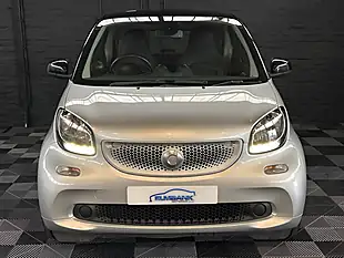 Used 2017 Smart Fortwo Prime Premium Cool Silver - Interior and Exterior details 2