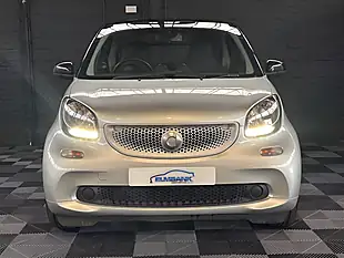 Used 2017 Smart Fortwo Prime Premium Cool Silver - Interior and Exterior details 8