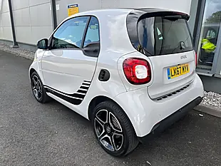 Used 2017 Smart Fortwo Prime (premium Plus) Black - Interior and Exterior details 12