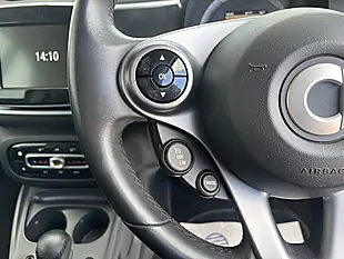 Used 2017 Smart Fortwo Prime (premium Plus) Black - Interior and Exterior details 14