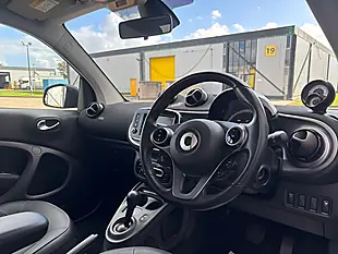 Used 2017 Smart Fortwo Prime (premium Plus) Black - Interior and Exterior details 18