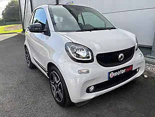 Used 2017 Smart Fortwo Prime (premium Plus) Black - Interior and Exterior details 3