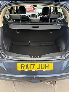 Used 2017 Ssangyong Tivoli Elx Red Edition Blue - Interior and Exterior details 7