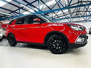 Used 2017 Ssangyong Tivoli Elx Red - Interior and Exterior details 3