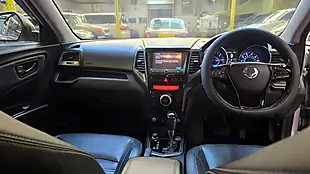 Used 2017 Ssangyong Tivoli Xlv Elx Silver - Interior and Exterior details 4