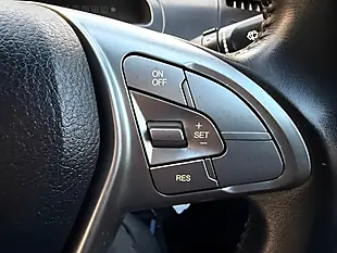 Used 2017 Ssangyong Turismo Elx White - Interior and Exterior details 17