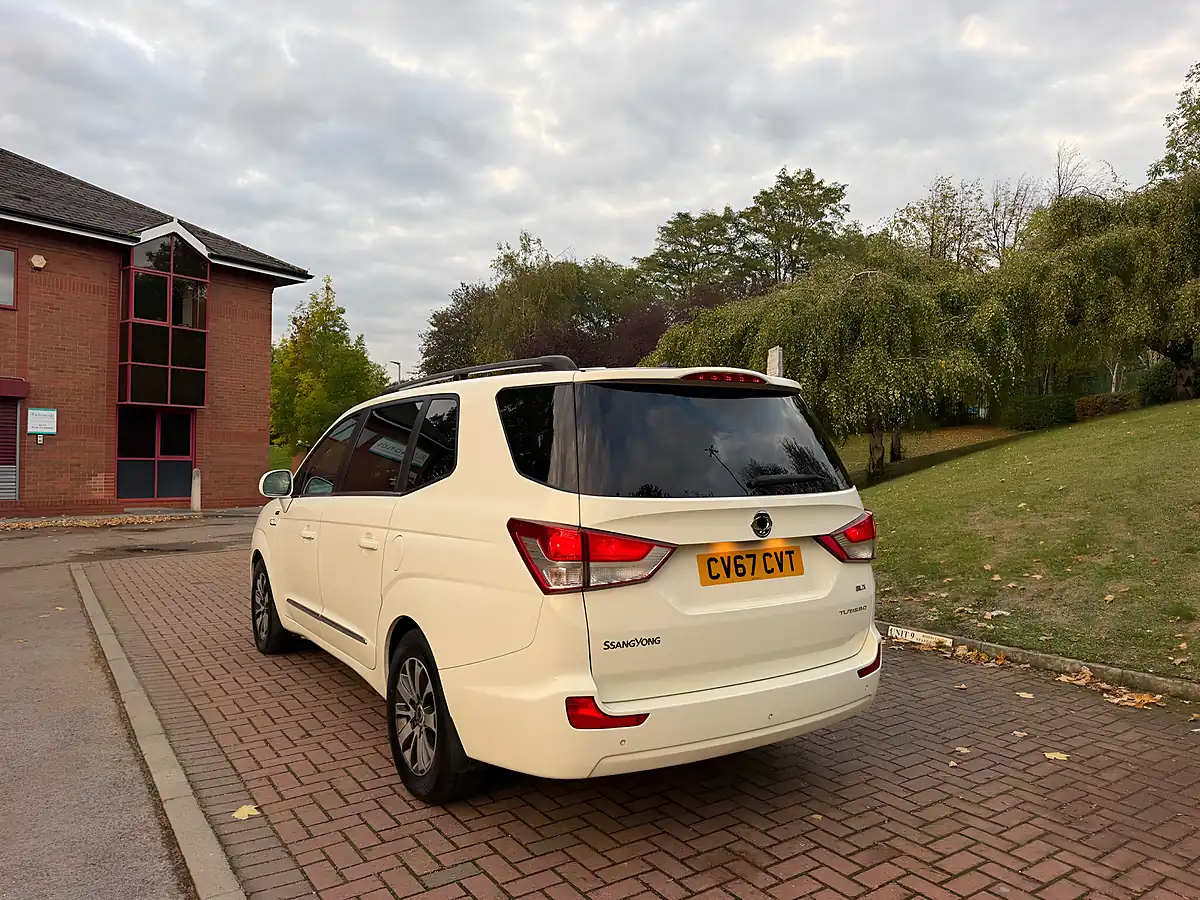 Used 2017 Ssangyong Turismo Elx White - Interior and Exterior details 5