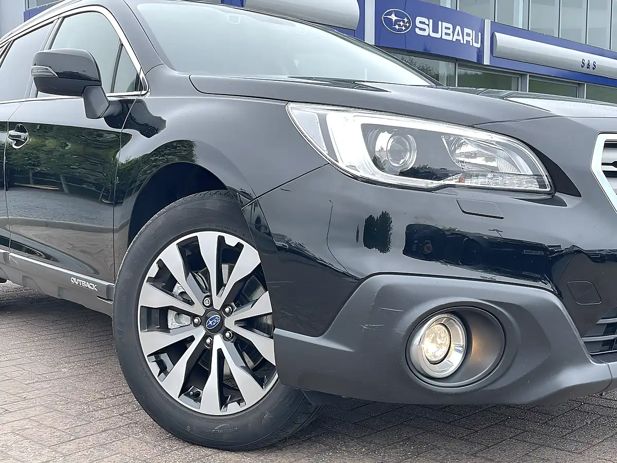 Used 2017 Subaru Outback Se Premium Black - Interior and Exterior details 2