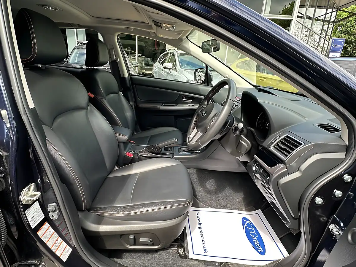 Used 2017 Subaru Xv Se Premium Blue - Interior and Exterior details 7