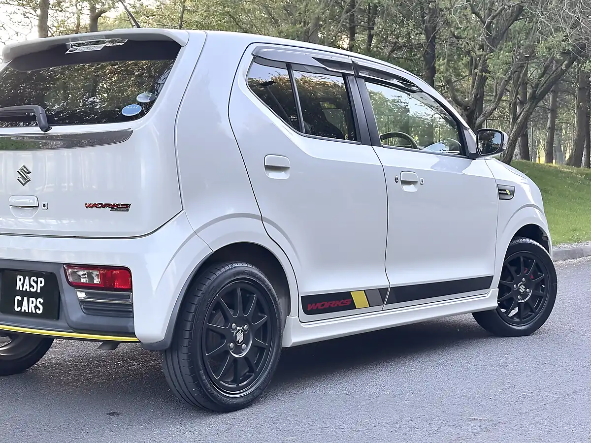 Used 2017 Suzuki Alto Works White - Interior and Exterior details 10