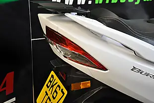 Used 2017 Suzuki Burgman 400 White - Interior and Exterior details 15