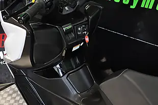 Used 2017 Suzuki Burgman 400 White - Interior and Exterior details 9