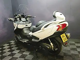Used 2017 Suzuki Burgman an 650 Executive White - Interior and Exterior details 15
