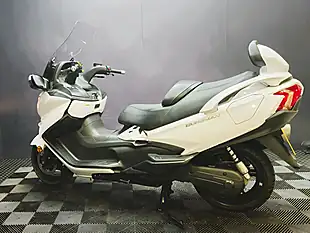 Used 2017 Suzuki Burgman an 650 Executive White - Interior and Exterior details 4