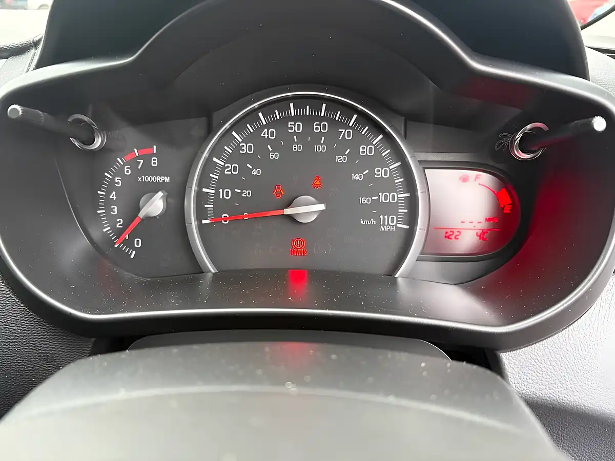 Used 2017 Suzuki Celerio City White - Interior and Exterior details 10