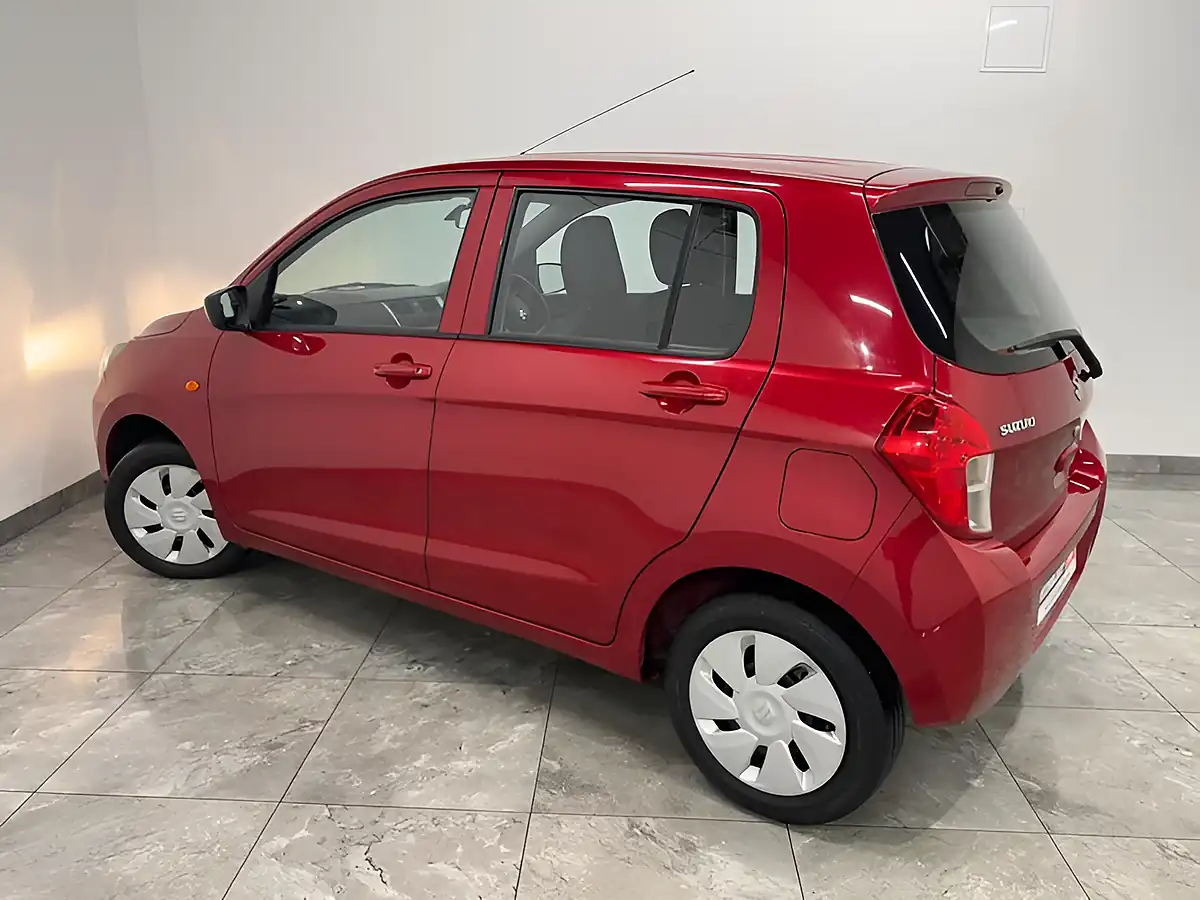 Used 2017 Suzuki Celerio SZ2 Red - Interior and Exterior details 5