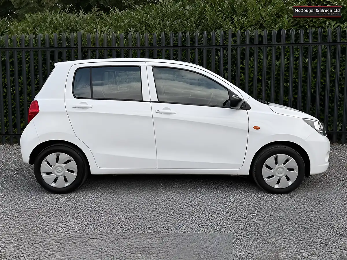 Used 2017 Suzuki Celerio SZ2 White - Interior and Exterior details 8