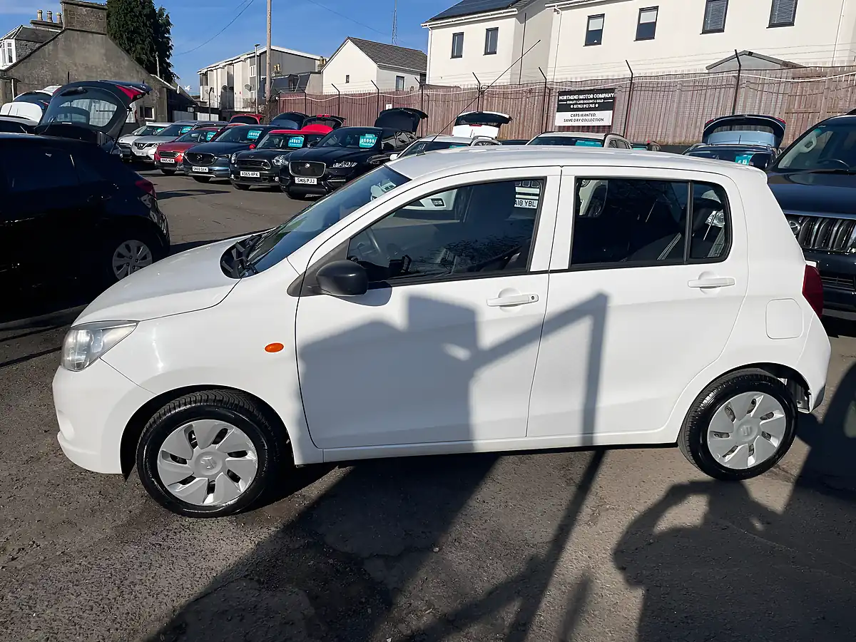 Used 2017 Suzuki Celerio SZ2 White - Interior and Exterior details 8